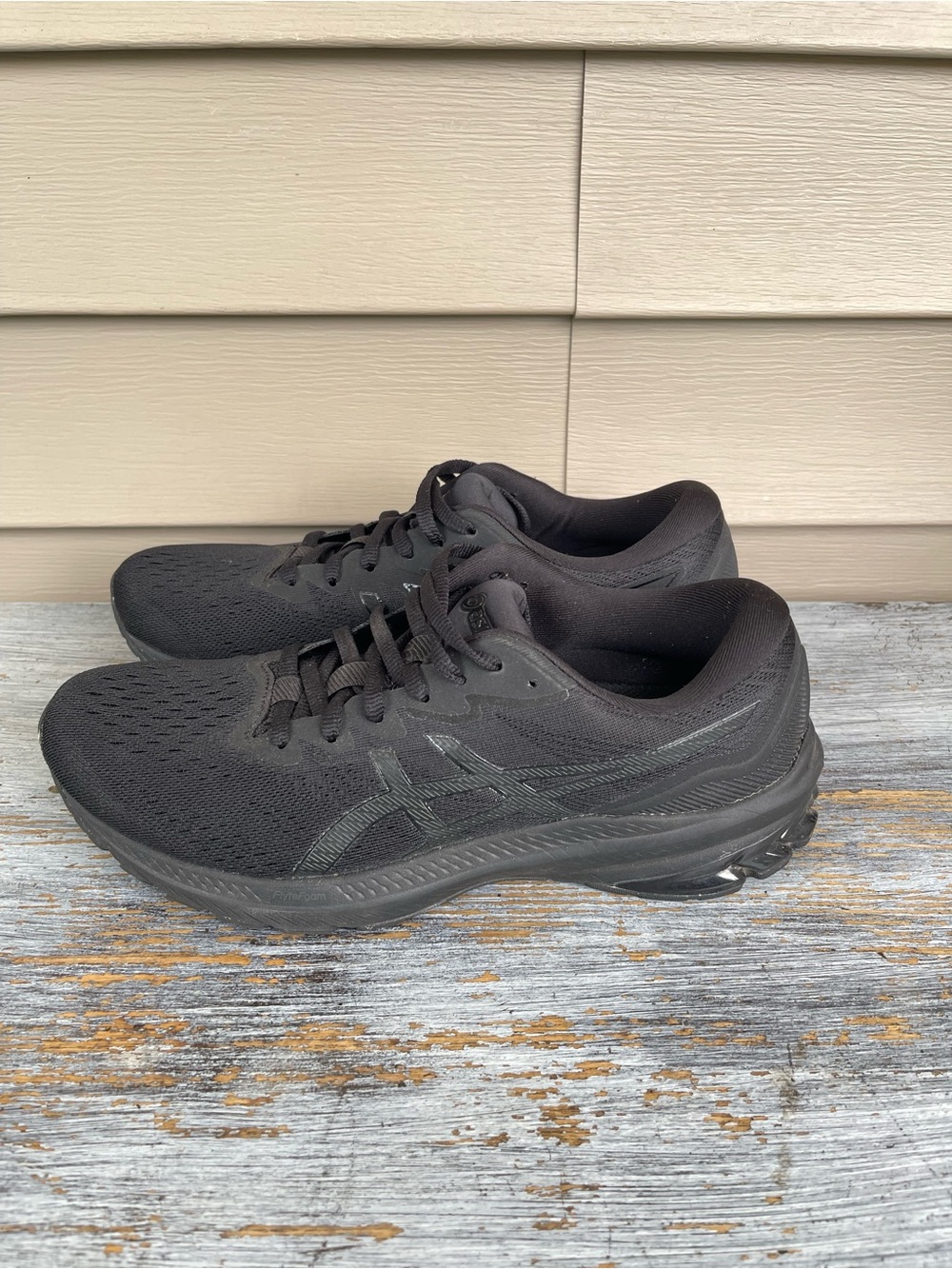 ASICS Women’s Running Shoes Size 10